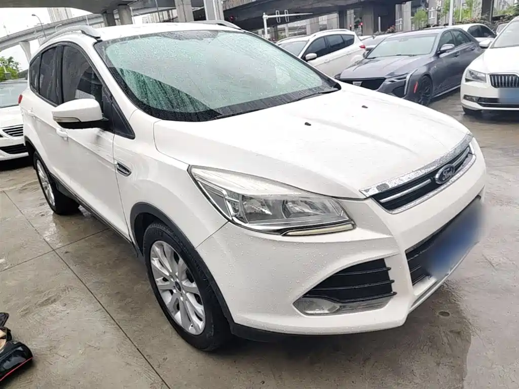 Ford Kuga 2016 — фото 4