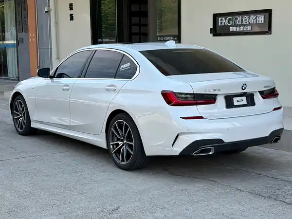 BMW 3 Series 2022