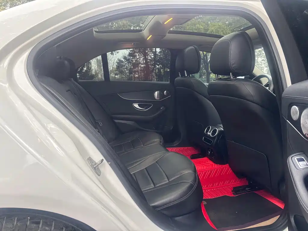 Mercedes-Benz C-Class 2020 — фото 10