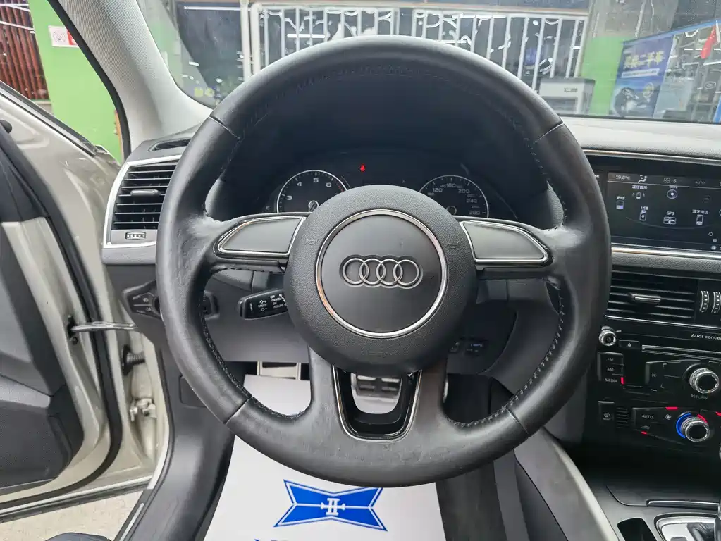 Audi Q5 2016 — фото 10