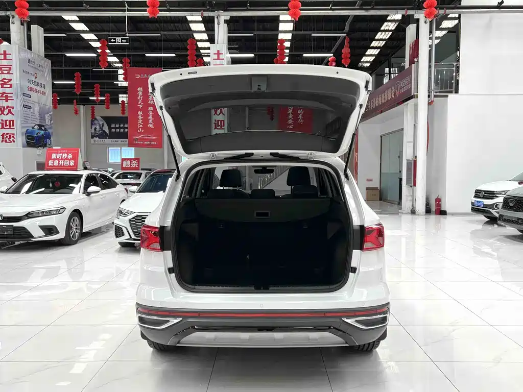 Jetta VS7 2021 — фото 17
