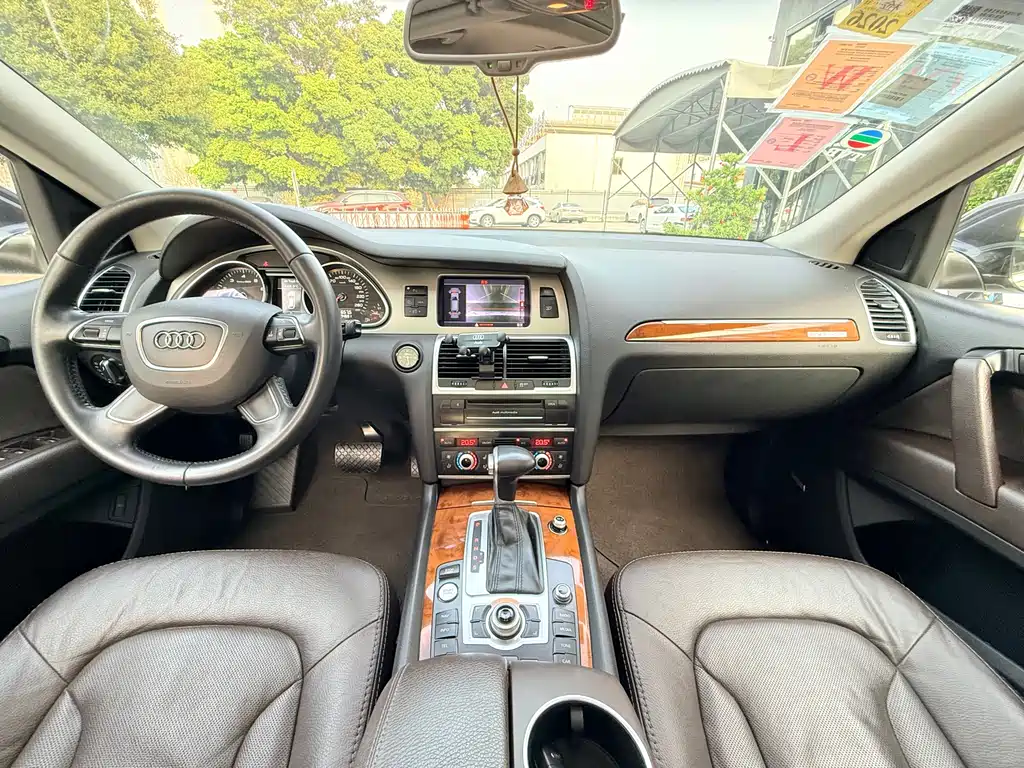 Audi Q7 2015 — фото 13