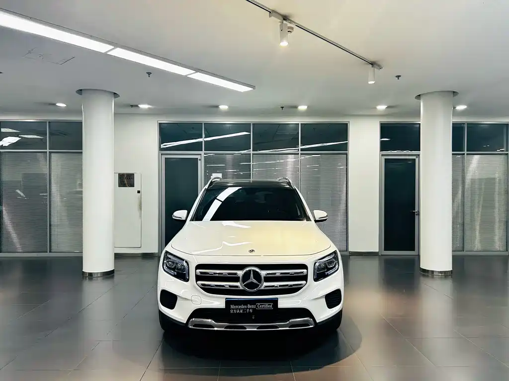 Mercedes-Benz GLB 2022 — фото 2