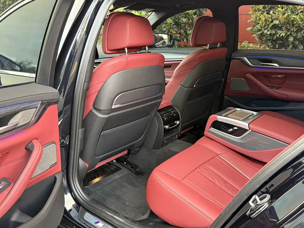 BMW 5 Series 2022
