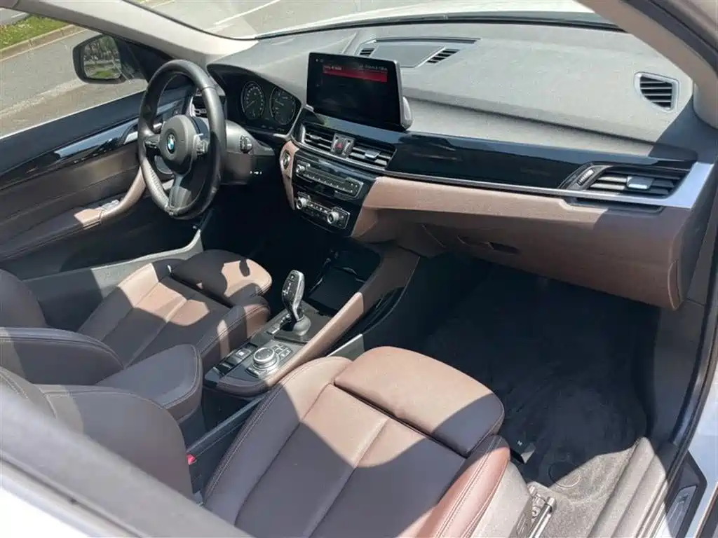 BMW X1 2022 — фото 14