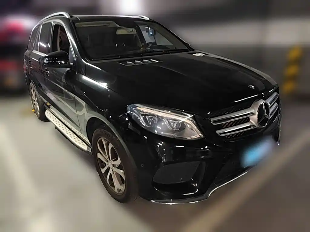 Mercedes-Benz GLE 2016