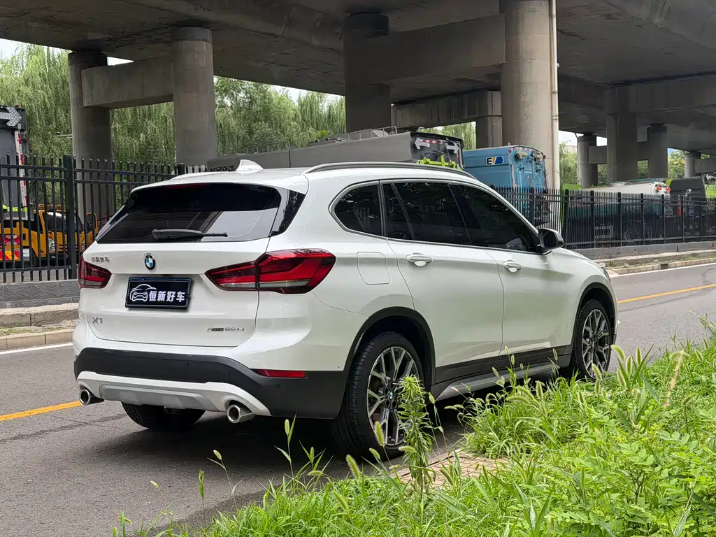 BMW X1 2021