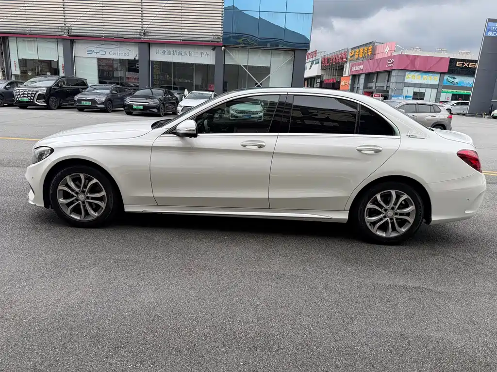 Mercedes-Benz C-Class 2015 — фото 7