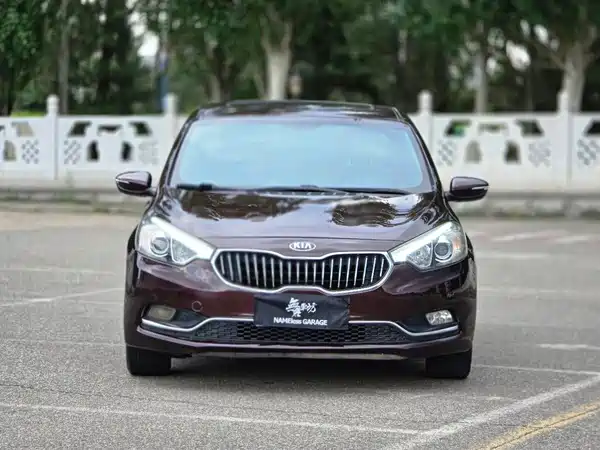 Kia K3 2013