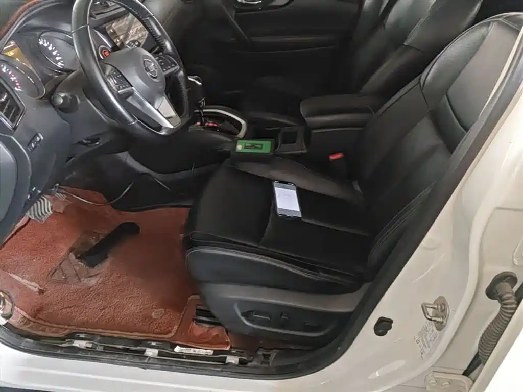 Nissan X-Trail 2020 — фото 15
