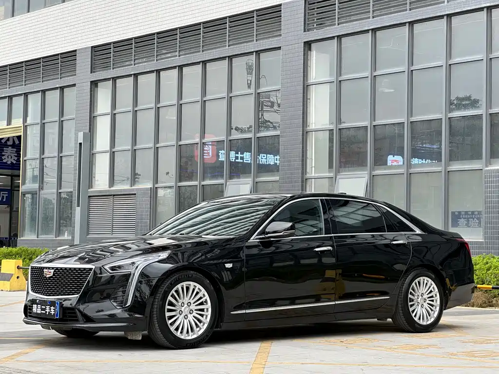 Cadillac CT6 2019 — фото 1