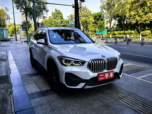 BMW X1 2021