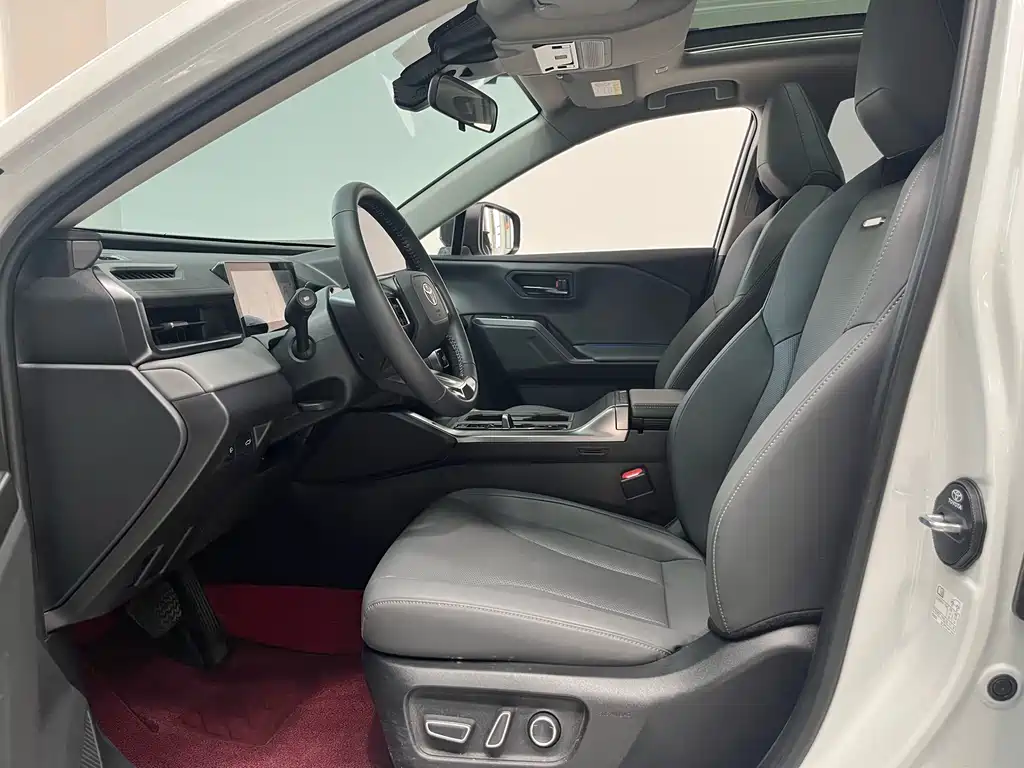 Toyota RAV4 2026