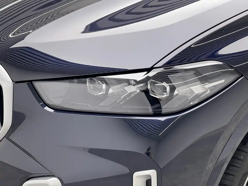 BMW X5 2025 — фото 18