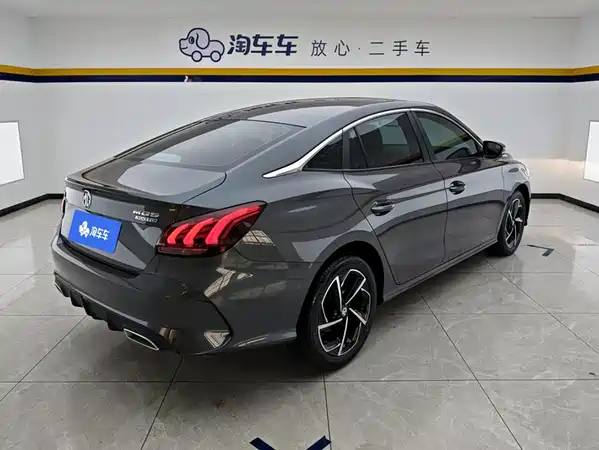 MG5 2022