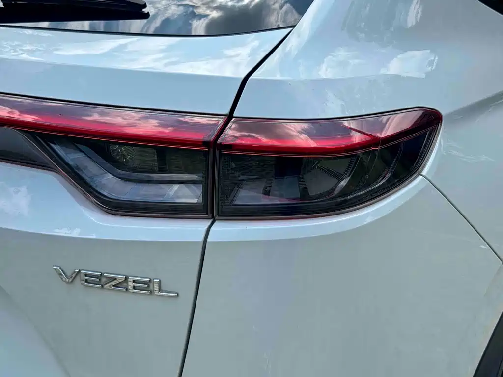 Honda Vezel 2023 — фото 19