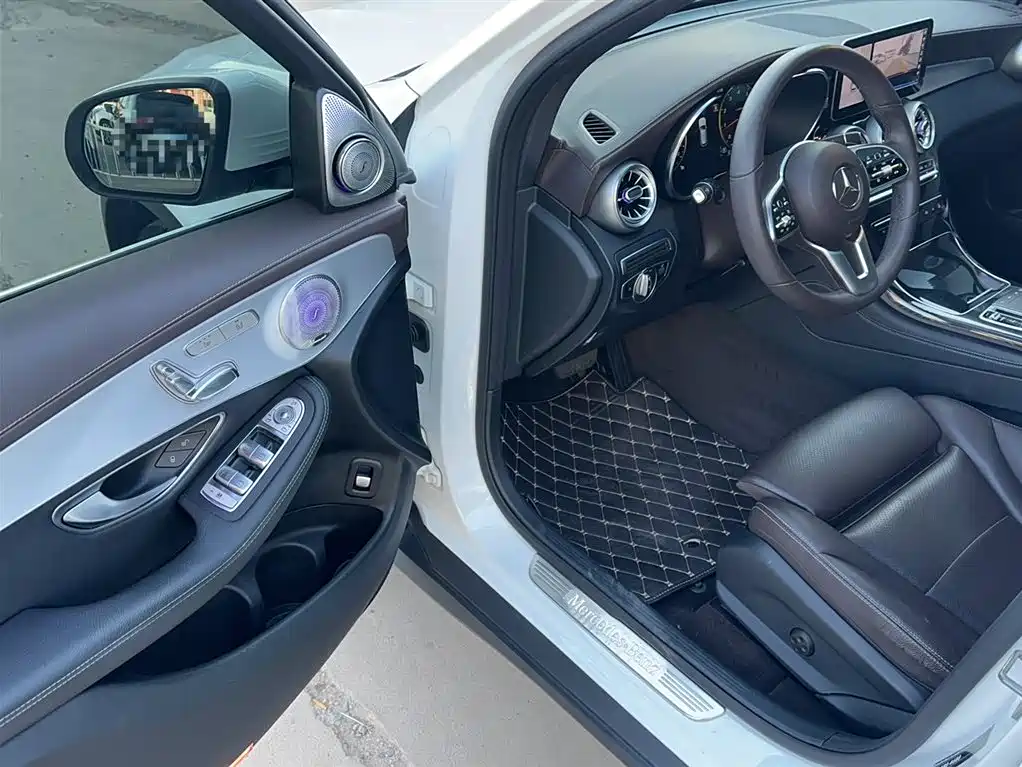 Mercedes-Benz GLC 2021 — фото 11