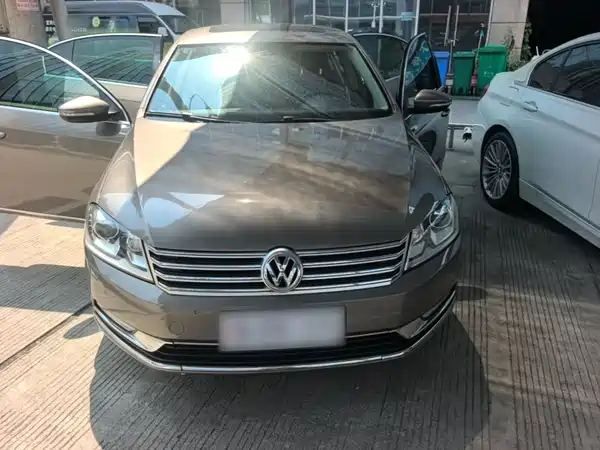 Volkswagen Magotan 2016