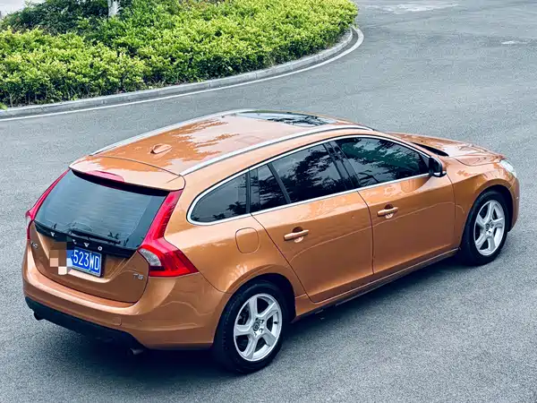 Volvo V60 2013
