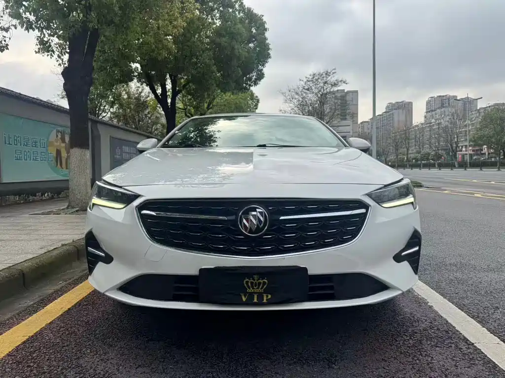Buick Regal 2021 — фото 2