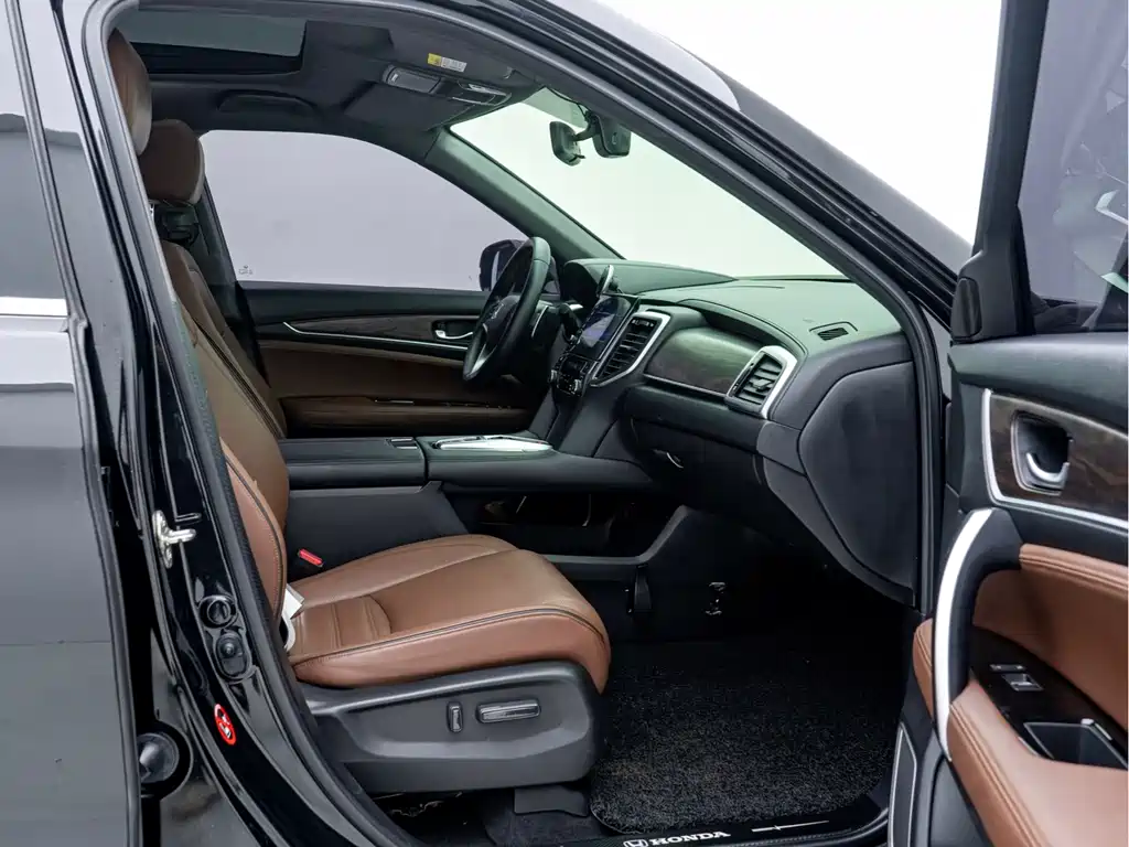 Honda UR-V 2017 — фото 15