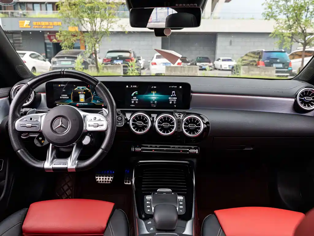 Mercedes-Benz Mercedes CLA AMG 2021