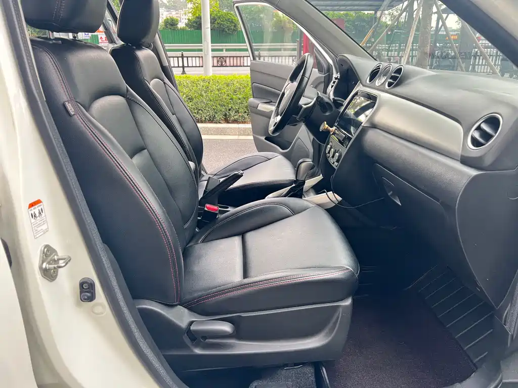 Suzuki Vitara 2018 — фото 15