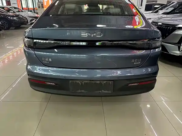 BYD Seal 05 DM-i 2025