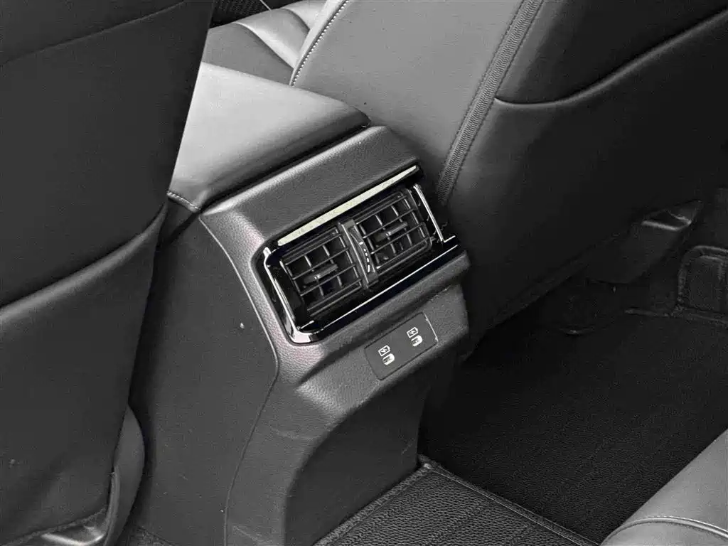 Honda Accord 2024 — фото 13