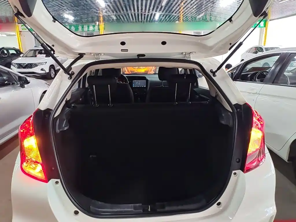 Honda Fit 2019 — фото 19