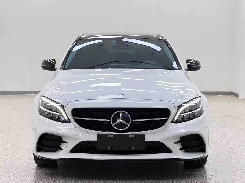 Mercedes-Benz C-Class 2022