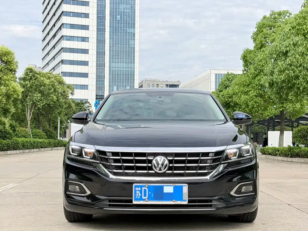 Volkswagen Passat 2019 — фото 2