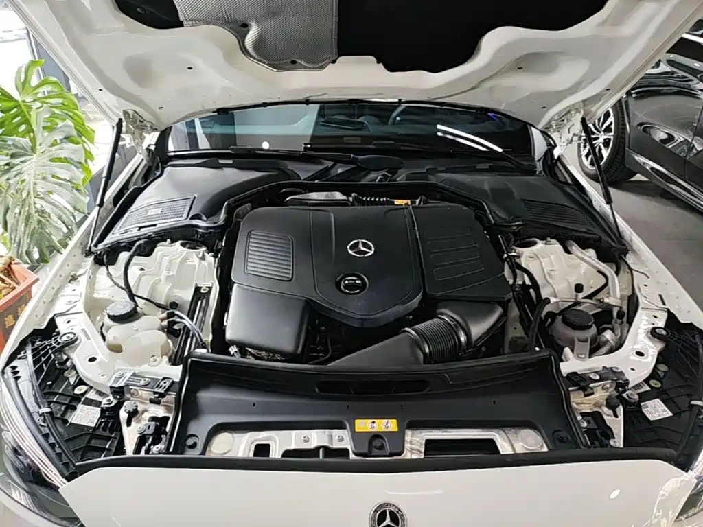 Mercedes-Benz C-Class 2024 — фото 20
