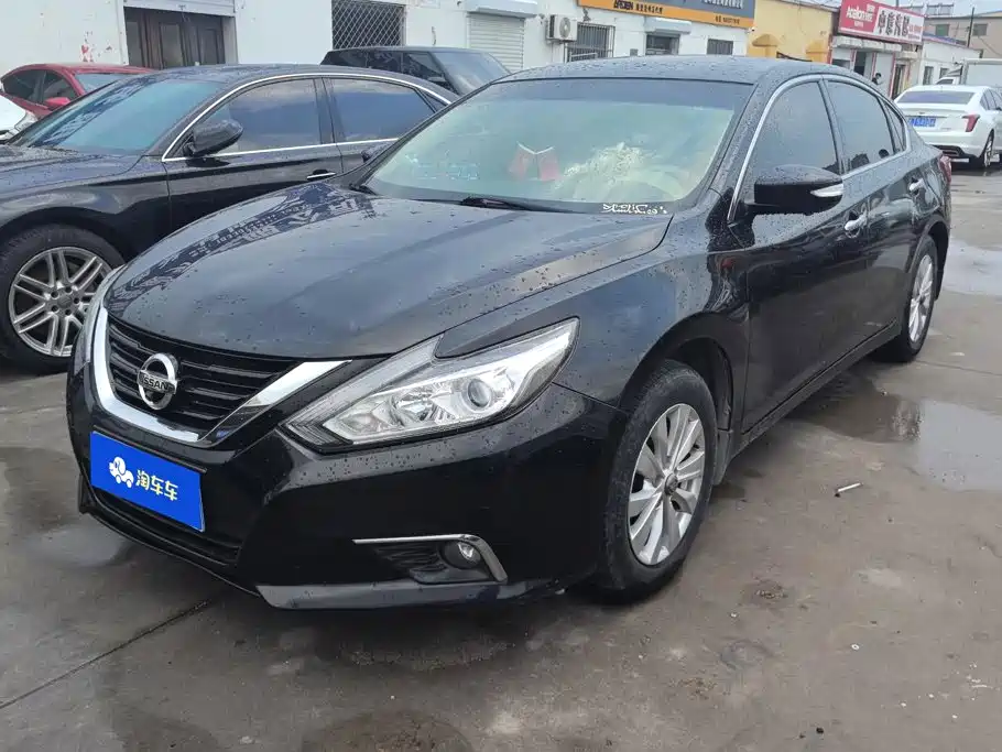 Nissan Teana 2018
