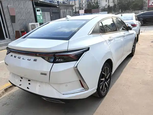 Dongfeng Yixuan 2019