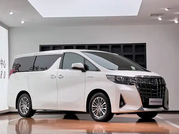 Toyota Alphard 2022