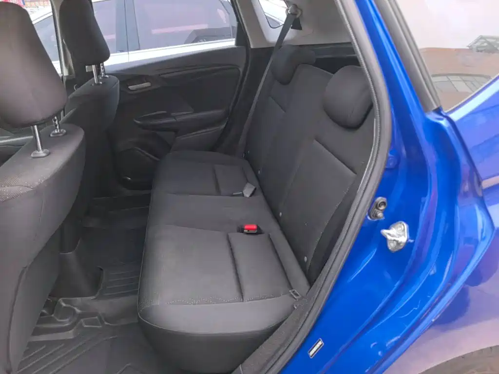 Honda Fit 2015 — фото 17