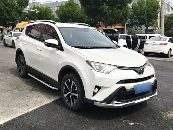 Toyota RAV4 2018
