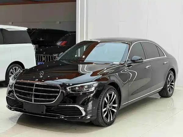 Mercedes-Benz S-Class 2022