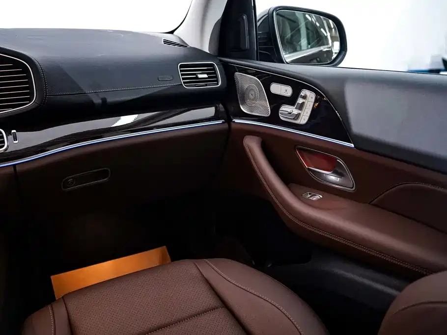 Mercedes-Benz GLE 2025 — фото 28