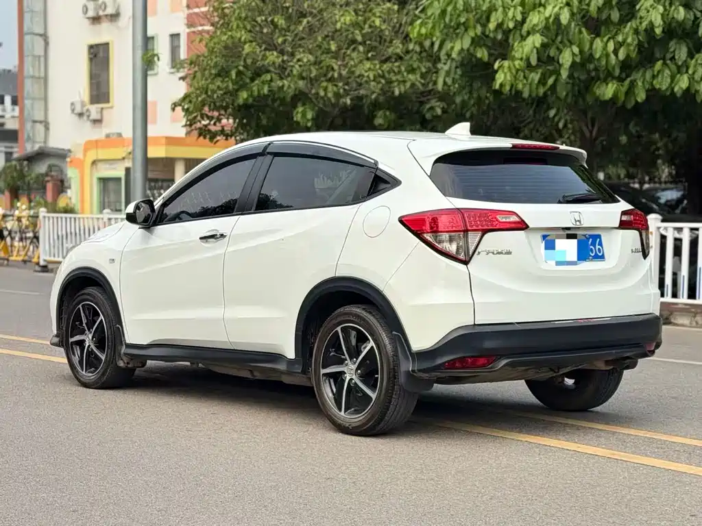 Honda Vezel 2021 — фото 4