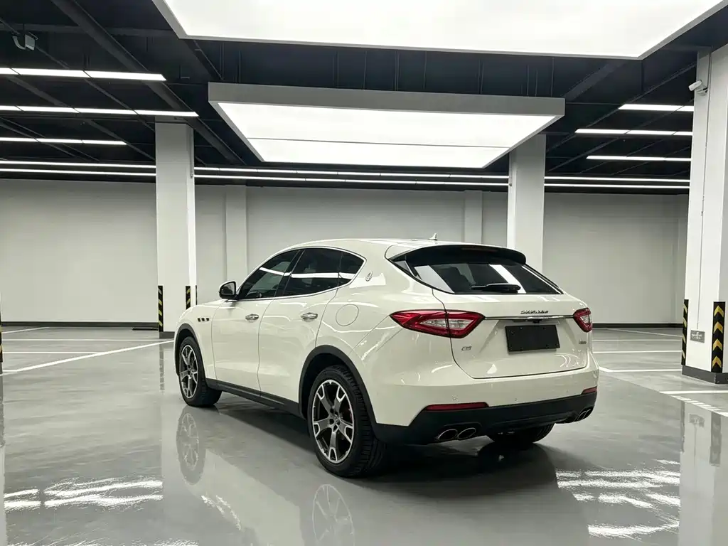 Maserati Levante 2019 — фото 3