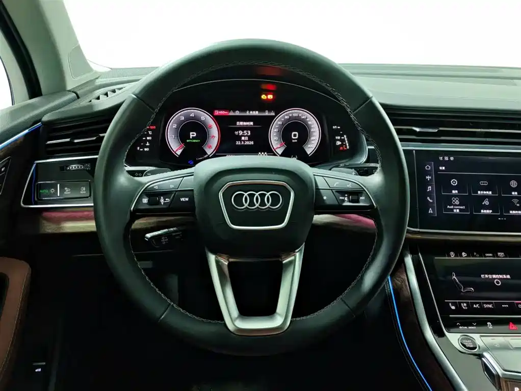 Audi Q7 2025 — фото 11