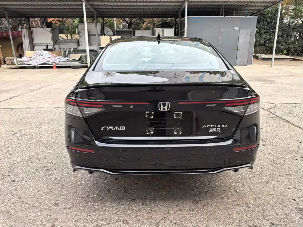 Honda Accord 2025 — фото 9