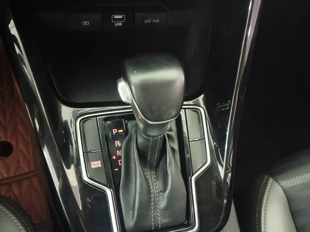 Kia Sportage 2019 — фото 10