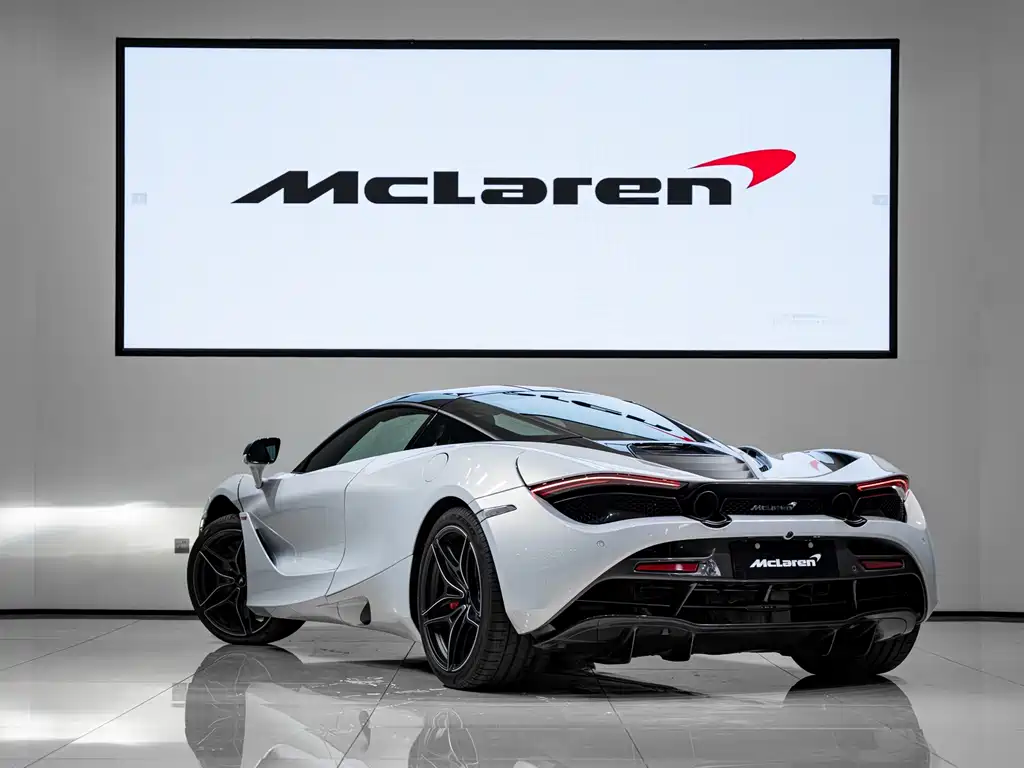 McLaren 720S 2020 — фото 6
