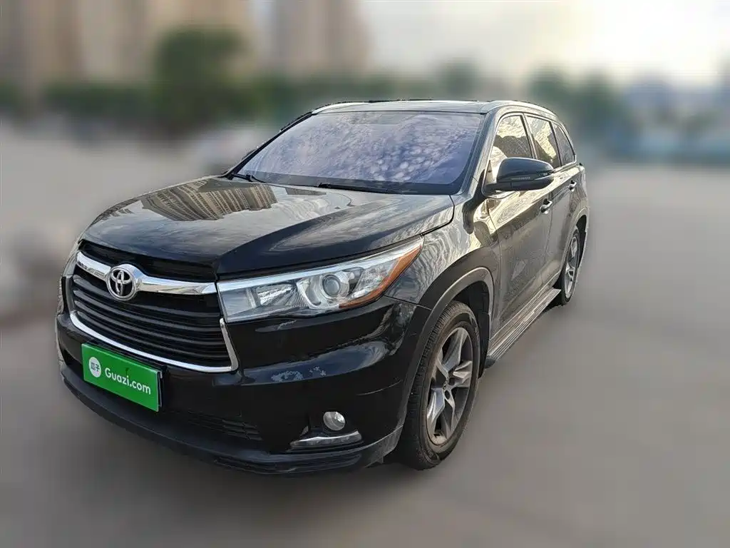 Toyota Highlander 2017 — фото 1