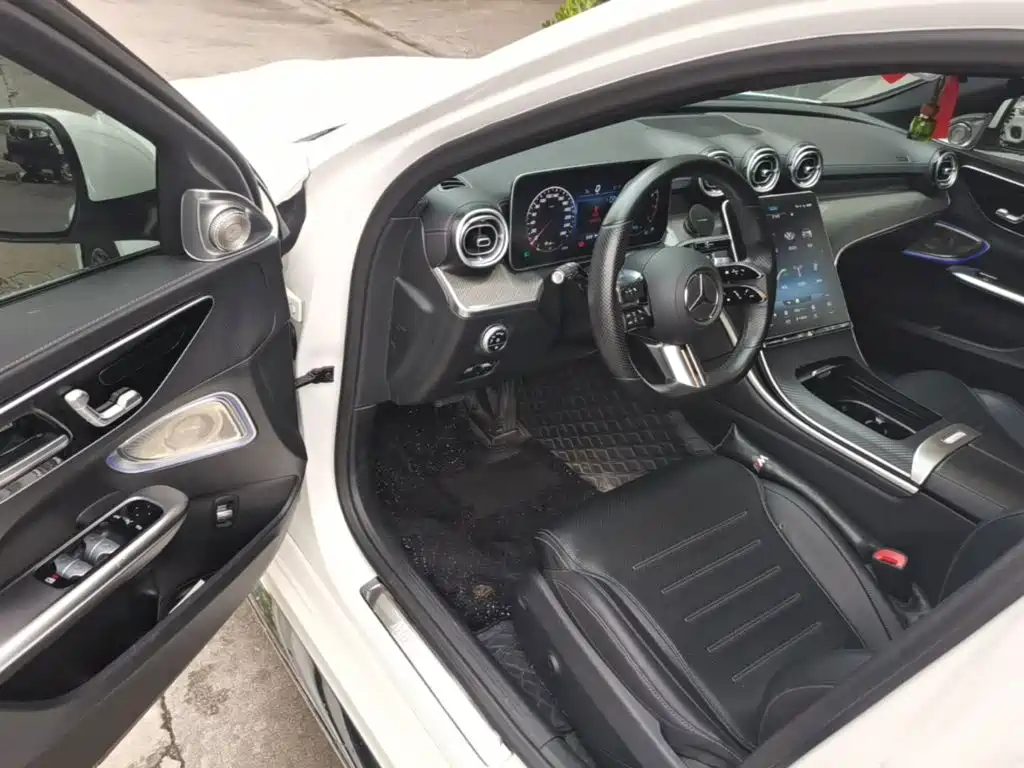 Mercedes-Benz C-Class 2022 — фото 16