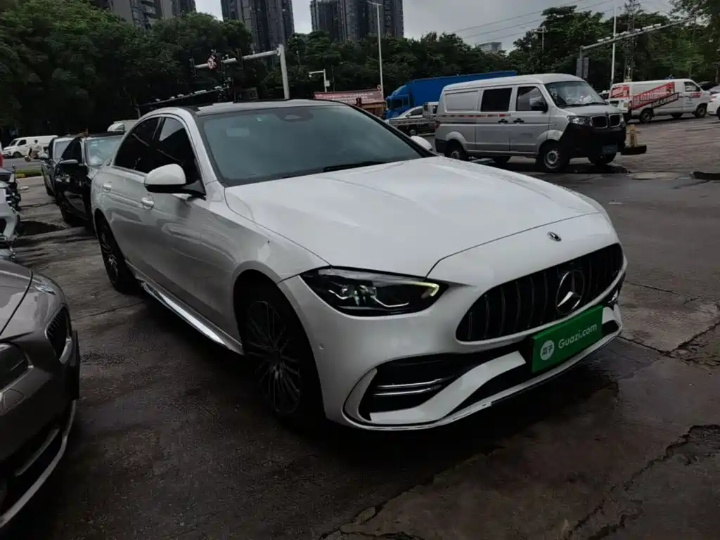 Mercedes-Benz C-Class 2022