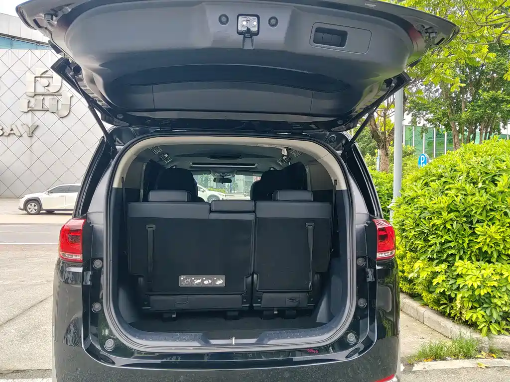GAC Trumpchi M8 2022 — фото 18